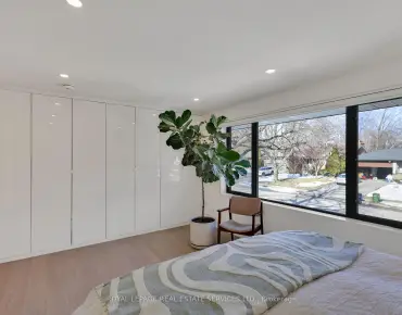 
241 Poplar Plains St Casa Loma, Toronto 4 beds 4 baths 1 garage $3.799M