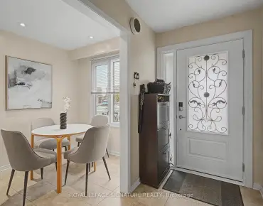 
1075 Roosevelt Rd Lakeview, Mississauga  beds  baths  garage $549.85K