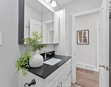 
4 Gatewood Cres Edenbridge-Humber Valley, Toronto 4 beds 2 baths 1 garage $1.099M