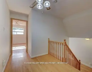 
6358 Lisgar Dr Lisgar, Mississauga 5 beds 5 baths 2 garage $1.7M