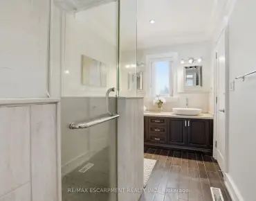 
1511 Broadmoor Ave Mineola, Mississauga 4 beds 8 baths 2 garage $4.6M