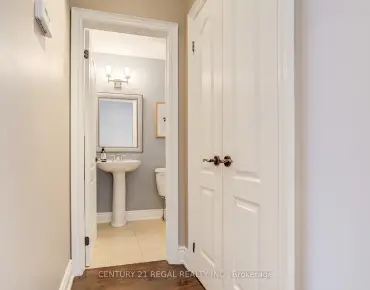 
36 Evergreen Gdns <a href='https://luckyalan.com/community.php?community=Toronto:Leaside'>Leaside, Toronto</a> 4 beds 4 baths 1 garage $2.998M