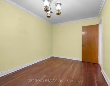 21 Ypres Rd Keelesdale-Eglinton West, Toronto 3 beds 3 baths 1 garage $1.099M