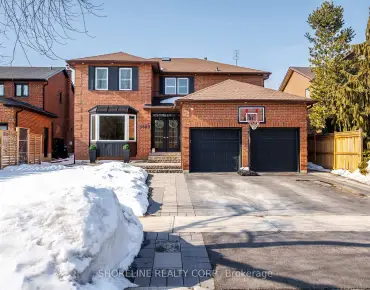 625 Sir Richard's Rd Erindale, Mississauga 3 beds 3 baths 3 garage $2.3M