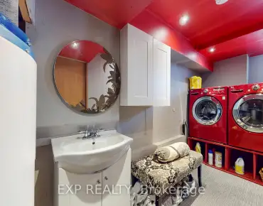 3927 Mayla Dr Churchill Meadows, Mississauga 4 beds 4 baths 2 garage $1.099M