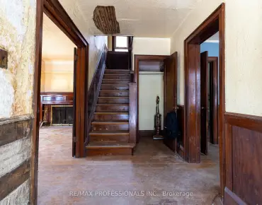 324 Old Yonge St <a href='https://luckyalan.com/community_CN.php?community=Toronto:St. Andrew-Windfields'>St. Andrew-Windfields, Toronto</a> 7 beds 7 baths 3 garage $6.88M