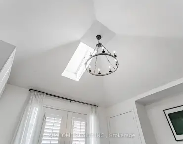 40 Castle Frank Cres <a href='https://luckyalan.com/community_CN.php?community=Toronto:Rosedale-Moore Park'>Rosedale-Moore Park, Toronto</a> 5 beds 5 baths 1 garage $4.575M