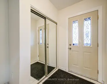 
40 GREENHEDGES Crt Malvern, Toronto 4 beds 3 baths 1 garage $799.9K