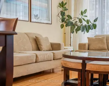 39 Norbert Cres Eringate-Centennial-West Deane, Toronto 3 beds 3 baths 2 garage $1.499M