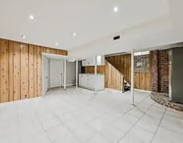 
3283 Bobwhite Mews Lisgar, Mississauga 3 beds 4 baths 2 garage $929K