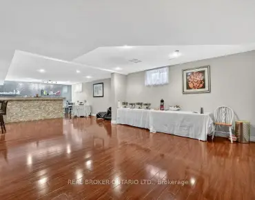2145 Oneida Cres Erindale, Mississauga 5 beds 4 baths 2 garage $2.35M