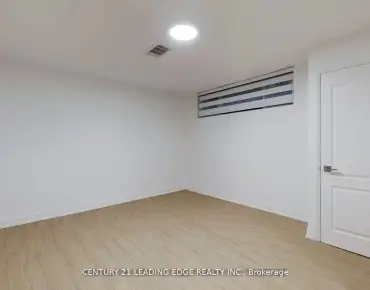 
3070 O'Hagan Dr Erindale, Mississauga 3 beds 4 baths 1 garage $1.38M
