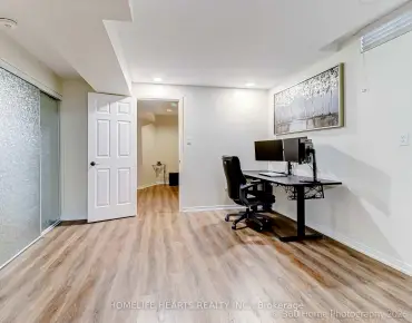 
3213 Escada Dr Churchill Meadows, Mississauga 4 beds 4 baths 2 garage $1.19M