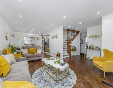 
671 Deckhouse Crt Meadowvale Village, Mississauga 4 beds 4 baths 2 garage $1.275M