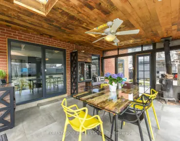 
1690 Saltdene Terr Rathwood, Mississauga 4 beds 4 baths 2 garage $1.3M
