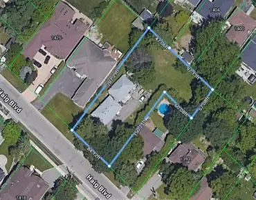 
Stonetree  Cooksville, Mississauga 3 beds 4 baths 1 garage $1.09M