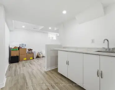 
1882 Flintlock Crt Erin Mills, Mississauga 4 beds 5 baths 2 garage $1.899M