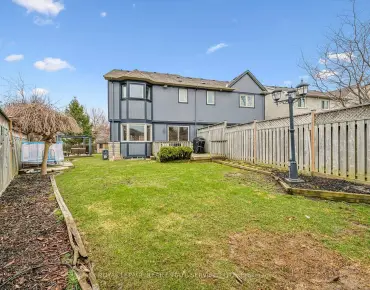 
3489 Woodhurst Cres Erin Mills, Mississauga 3 beds 3 baths 1 garage $875K