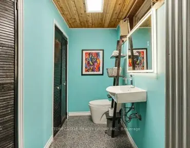 1899 Truscott Dr Clarkson, Mississauga 3 beds 3 baths 1 garage $1.35M
