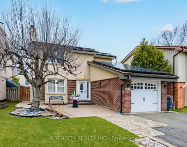 3976 Taffey Cres Erin Mills, Mississauga 3 beds 4 baths 1 garage $1.25M
