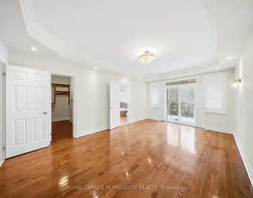 6445 Western Skies Way Meadowvale Village, Mississauga 4 beds 5 baths 2 garage $1.89M
