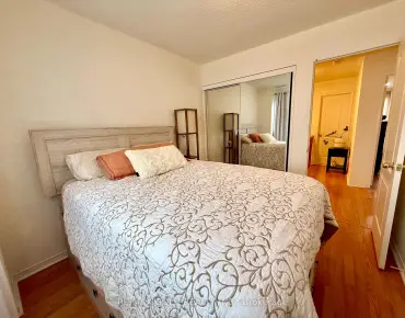 6879 Bansbridge Cres Lisgar, Mississauga 3 beds 4 baths 1 garage $849K
