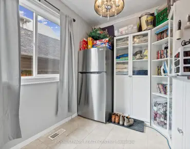 
171 Islington Ave New Toronto, Toronto 3 beds 3 baths 2 garage $1.198M