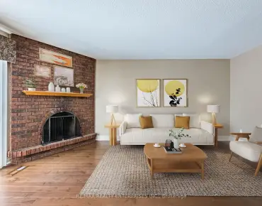 3115 Mallbridge Cres Malton, Mississauga 3 beds 4 baths garage $950K