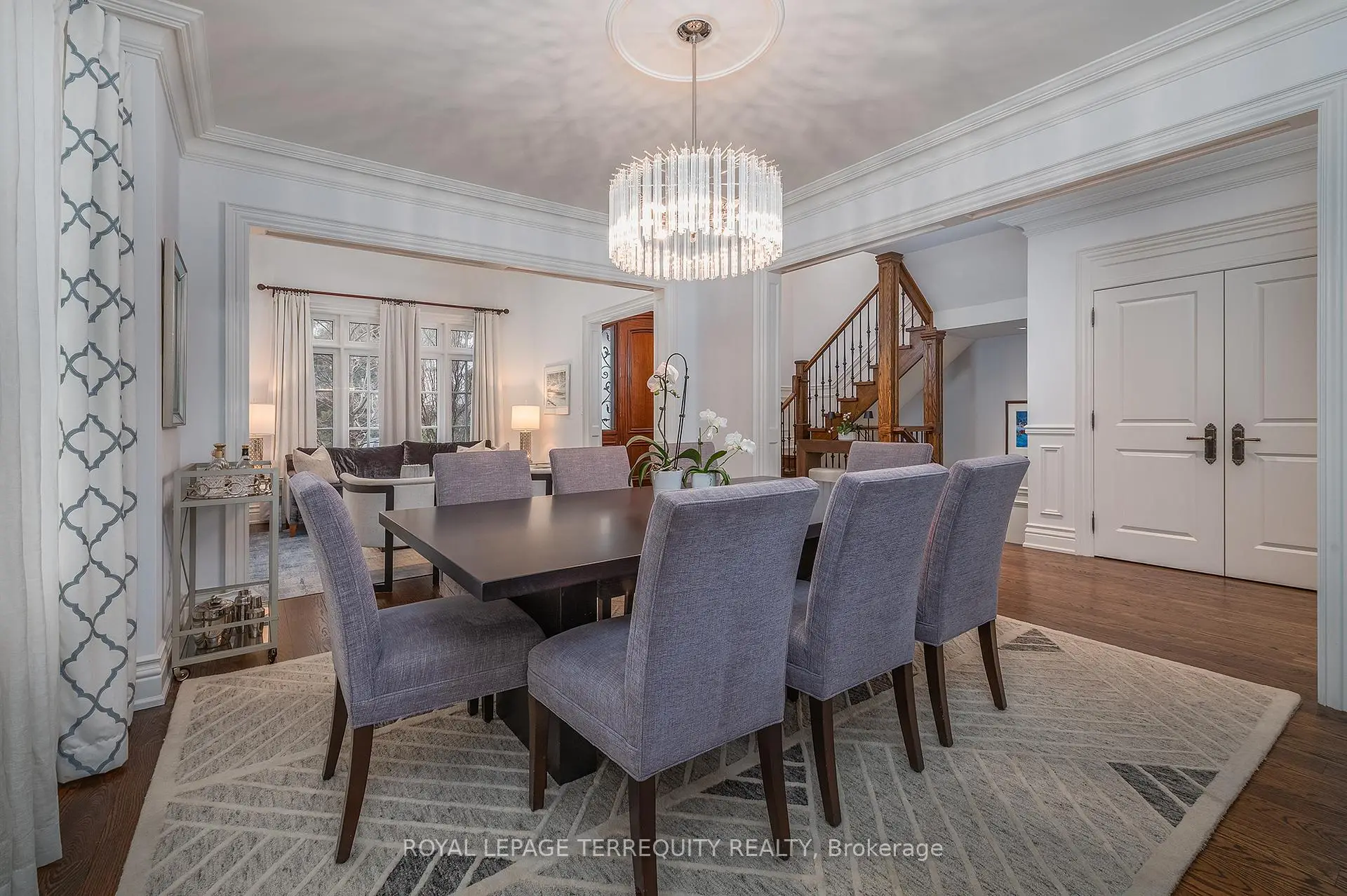 225 Woodville Ave East York, Toronto 4 beds 3 baths 2 garage $1.349M