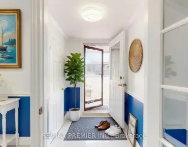 195 Rhodes Ave Greenwood-Coxwell, Toronto 2 beds 1 baths  garage $850K