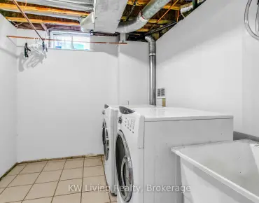 
7208 Hermitage Rd Malton, Mississauga 3 beds 4 baths 2 garage $1.17M