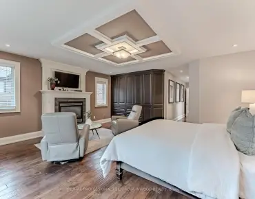 413 Indian Grve Junction Area, Toronto 2 beds 1 baths garage $898K