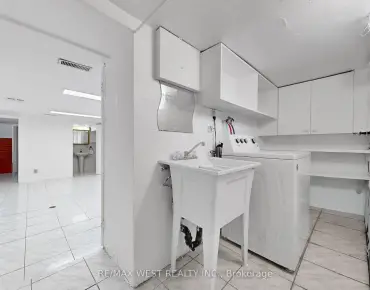 24 Boulton Ave South Riverdale, Toronto 3 beds 4 baths  garage $1.669M