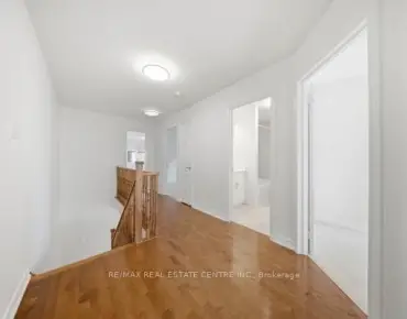 
1258 Ravine Dr Lorne Park, Mississauga 5 beds 3 baths 2 garage $2.599M