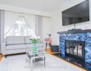 211 Chartland Blvd S Agincourt North, Toronto 4 beds 3 baths 1 garage $1.122M