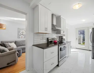 
Courtland  Lakeview, Mississauga 4 beds 6 baths 2 garage $3.349M