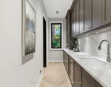 
7337 Sandhurst Dr Lisgar, Mississauga 3 beds 4 baths 2 garage $1.445M