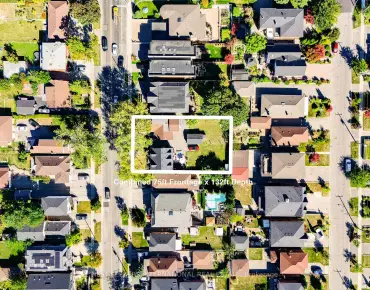 394 Main St Woodbine-Lumsden, Toronto 3 beds 3 baths 2 garage $1.45M