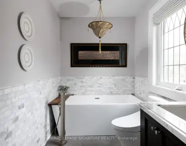 77 Ypres Rd Keelesdale-Eglinton West, Toronto 2 beds 2 baths 1 garage $875K