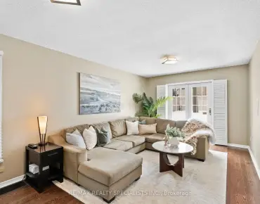 
3162 Pearwood Pl Cooksville, Mississauga 3 beds 3 baths 1 garage $999.9K