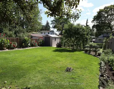 
6943 Estoril Rd Meadowvale, Mississauga 3 beds 3 baths 2 garage $1.349M