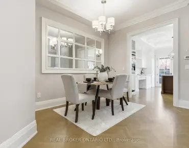 7448 Village Walk Meadowvale Village, Mississauga 4 beds 3 baths 2 garage $1.29M