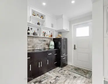 2427 Ravensthorpe Cres Erindale, Mississauga 5 beds 4 baths 2 garage $2.2M