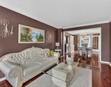 
4829 St. Martin Mews Churchill Meadows, Mississauga 4 beds 4 baths 2 garage $1.435M