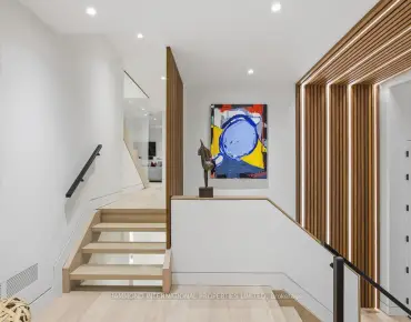 
913 Brimorton Dr Woburn, Toronto 3 beds 2 baths 3 garage $899.8K
