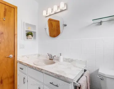 23 Tiago Ave O'Connor-Parkview, Toronto 3 beds 4 baths  garage $1.3M