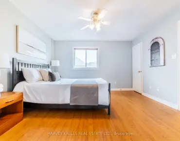 
Dillingwood Dr Lisgar, Mississauga 3 beds 3 baths 1 garage $799.99K