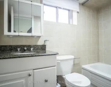29 Ranwood Dr Humberlea-Pelmo Park W4, Toronto 3 beds 5 baths  garage $1.68M