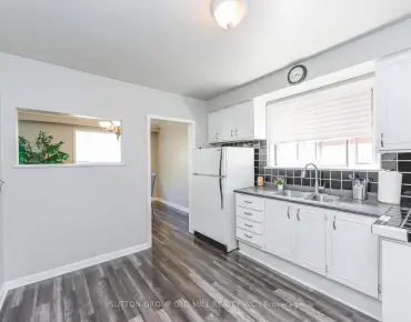 
814 Coxwell Ave Danforth Village-East York, Toronto 3 beds 4 baths  garage $1.6M