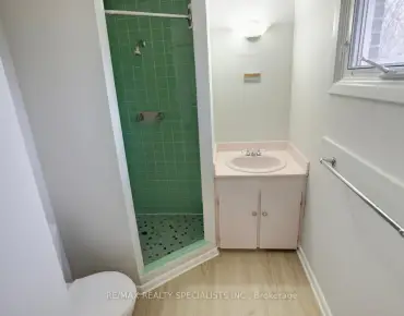 670 Meadow Wood Rd Clarkson, Mississauga 5 beds 4 baths 2 garage $4.499M